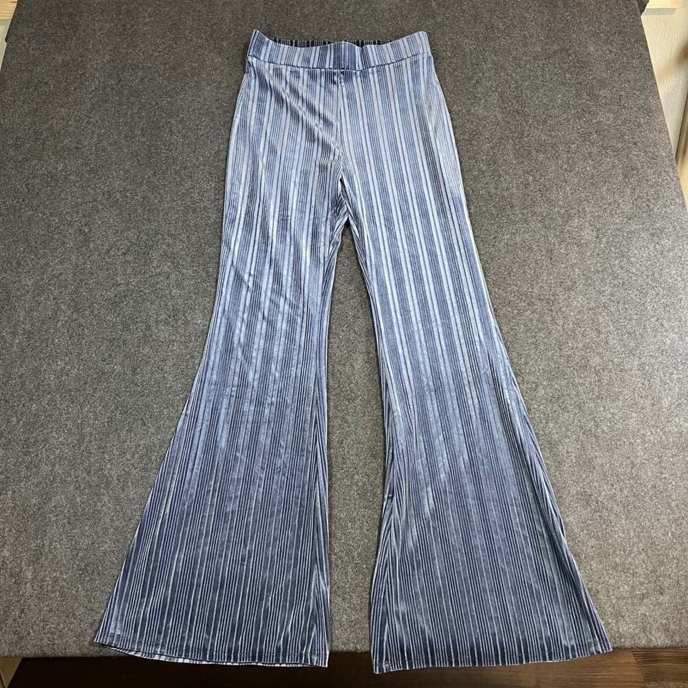 Forever 21 Silver Blue Velvet Pleated Flare Pants Womens L High Rise Bell Bottom